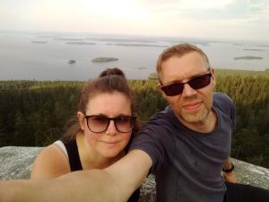 Salla ja Janne Lyytikäinen Kolin maisemissa